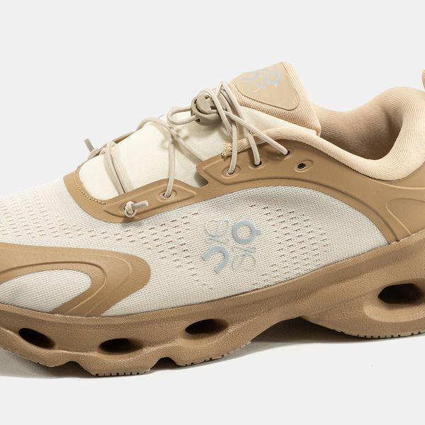 On Running Cloudsolo x Loewe Beige ALL23975 фото
