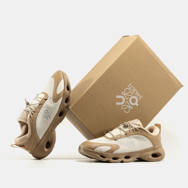 On Running Cloudsolo x Loewe Beige ALL23975 фото