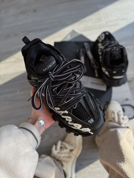 Balenciaga Track Sneaker 'Signature - Black White' ALL19708 фото