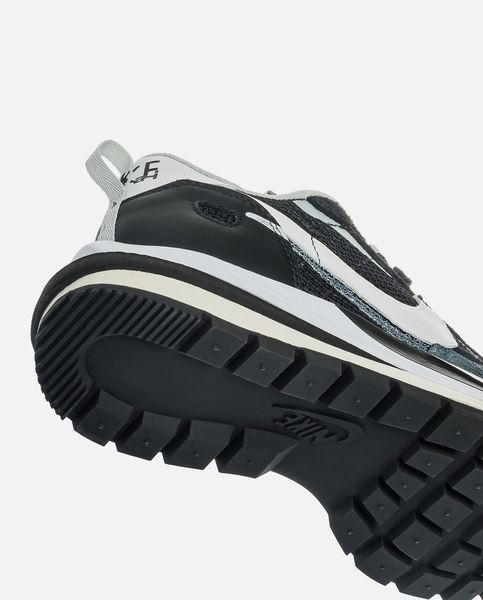 Nike x Sacai VaporWaffle Black ALL05600 фото