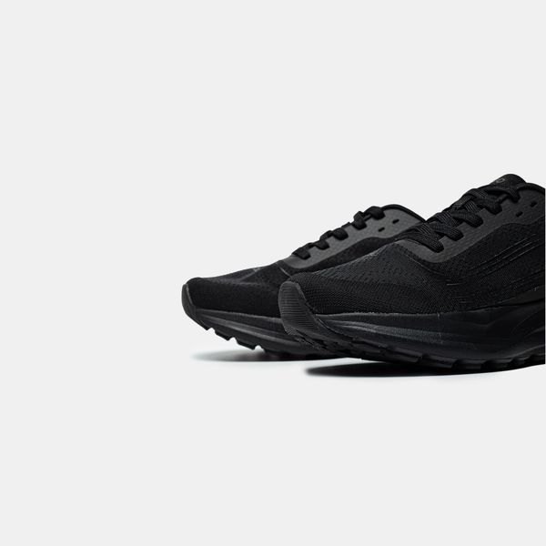 Alo Yoga Runner Black ALL24155 фото