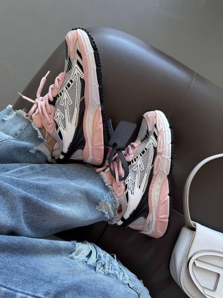 OFF-WHITE Be Right Back Light Pink ALL20228 фото