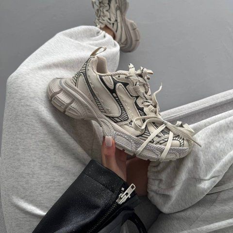 Balenciaga 3XL Vintage Beige ALL22416 фото