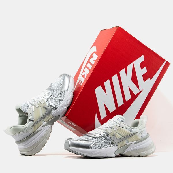 Nike V2K Run Beige White Metallic ALL19709 фото