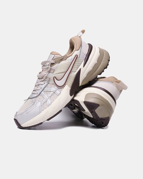 Nike V2K Run Light Orewood Brown ALL16346 фото