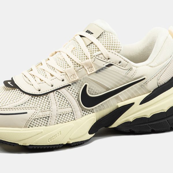 Nike V2K Run Beige ALL16312 фото