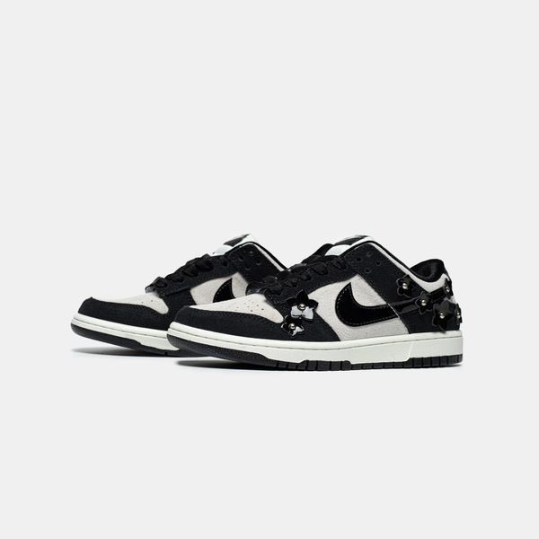 Nike Dunk Low SE Floral Black White ALL26411 фото