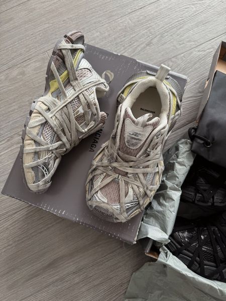 Balenciaga 3XL Extreme Lace Sneaker in Light Beige ALL20477 фото