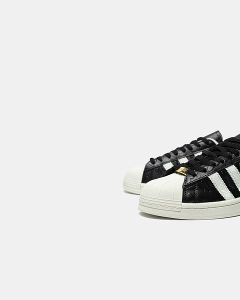 BAPE x Adidas x Atmos Superstar ALL23033 фото