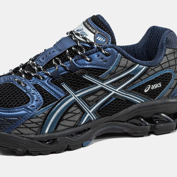 Asics Gel-Nimbus 10.1 Black Grand Shark ALL20879 фото